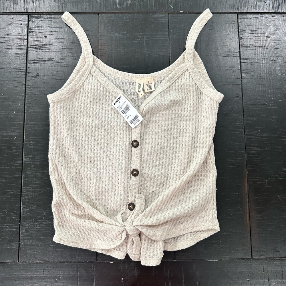 Sky and Sparrow Cream Button-Front Tank Top